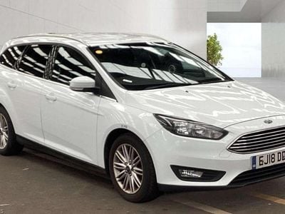 Used Ford Focus Zetec 120 HP (88 kW) 2018 White Estate