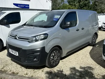 Używany Citroën Dispatch 2018 Srebrny Minivan
