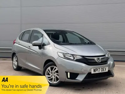 Second-hand Honda Jazz SE 102 CP (75 kW) 2017 Argintiu Hatchback