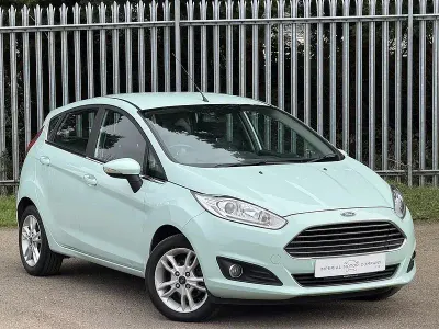 Used Ford Fiesta Zetec 2016 Green Hatchback