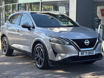 Used Nissan Qashqai Tekna 138 HP (101 kW) 2022 Silver SUV