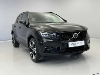 Used Volvo XC40 Plus 161 HP (118 kW) 2025 SUV