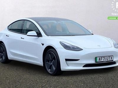 White Used 2021 Tesla Model 3 Standard Range Sedan | £16,399 (Fair price)