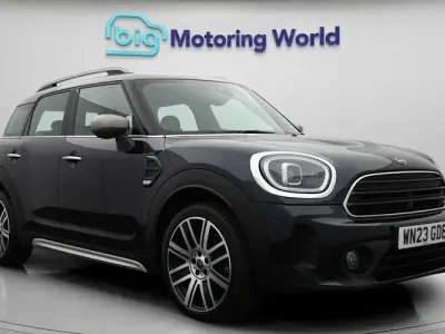 Begagnad Mini Cooper Comfort 136 HK (100 kW) 2022 Halvkombi