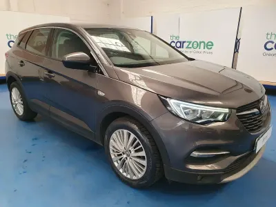 Used Vauxhall Grandland X 130 HP (95 kW) 2019 Grey SUV