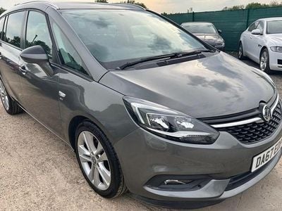 Used Vauxhall Zafira Tourer SRi 140 HP (102 kW) 2017 MPV
