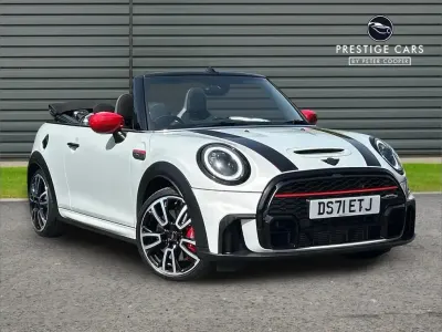 Usado Mini John Cooper Works Cabriolet 228 CV (167 kW) 2022 Plateado Descapotable