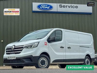 White New 2025 Renault Trafic MPV | £24,890 (A bit pricey)
