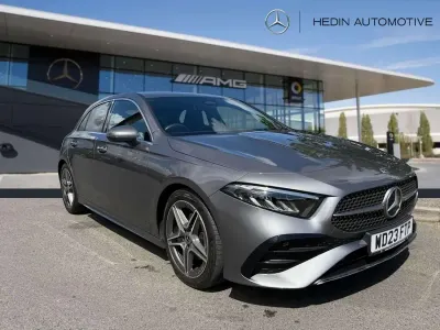 Käytetty Mercedes A200 Executive 163 HP (119 kW) 2023 Harmaa Viistoperä