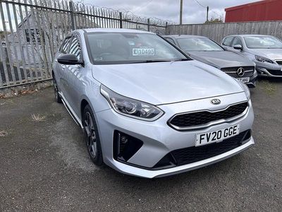 Używany Kia Ceed GT-Line 118 KM (86 kW) 2020 Srebrny Hatchback