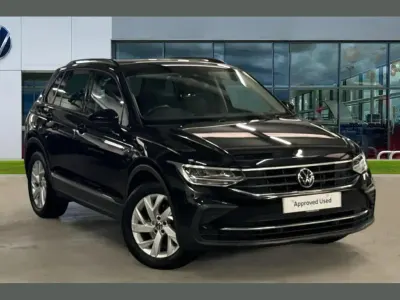 Used VW Tiguan Life 150 HP (110 kW) 2022 Black SUV