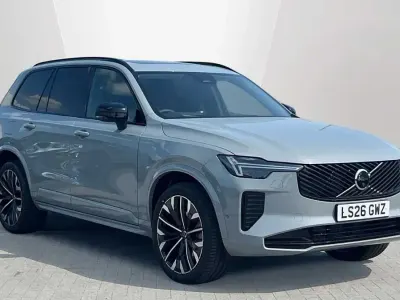 Neu Volvo XC90 Ultra 455 PS (334 kW) 2026 Grau SUV