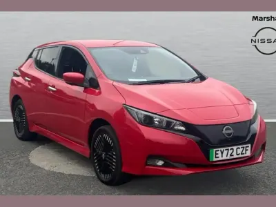 Used Nissan Leaf N-Connecta 160 kW (218 HP) 2022 Red Hatchback