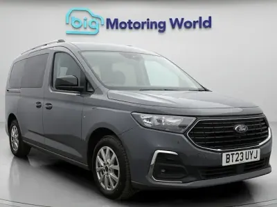 Used Ford Tourneo