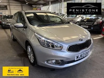 Used Kia Ceed 135 HP (99 kW) 2013 Silver Hatchback