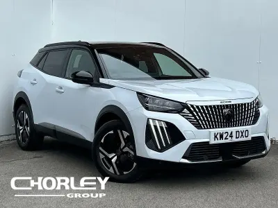 Używany Peugeot 2008 GT 130 KM (95 kW) 2024 Biały SUV