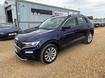 Begagnad VW T-Roc SE 115 HK (84 kW) 2018 Blå SUV