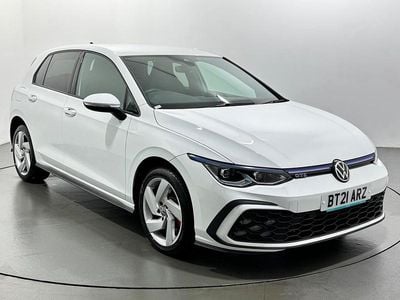 Used VW Golf VII GTE 204 HP (150 kW) 2021 White Hatchback