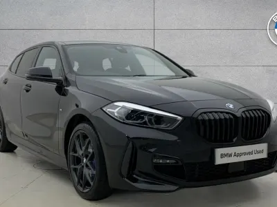 Gebraucht BMW 118 M Sport 134 PS (98 kW) 2023 Schwarz Kleinwagen