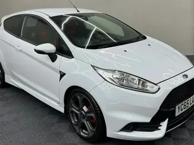Used Ford Fiesta ST 2015 White Hatchback