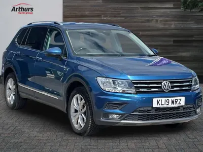 Używany VW Tiguan Allspace Match 150 KM (110 kW) 2019 Niebieski SUV