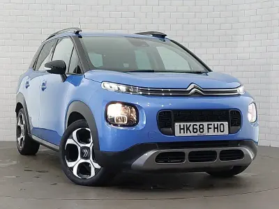 Usado Citroën C3 Flair 82 CV (60 kW) 2019 Azul Utilitario
