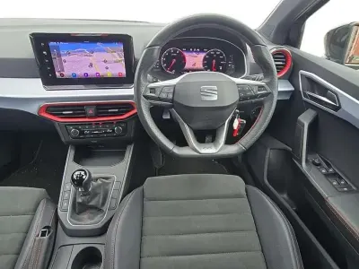 Used Seat Ibiza FR Sport 94 HP (69 kW) 2023 Blue Hatchback