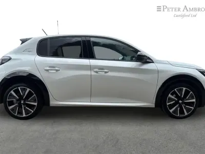 Used Peugeot 208 GT 99 HP (72 kW) 2023 White Hatchback