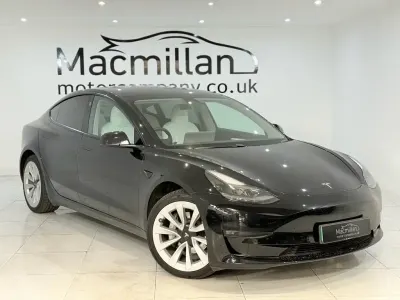 Używany Tesla Model 3 Long Range AWD 366 kW (498 KM) 2021 Czarny Sedan/Limuzyna