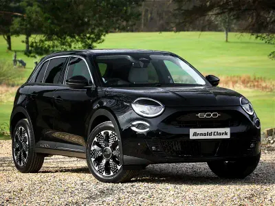 Novo Fiat 600 La Prima 100 HP (73 kW) 2026 Preto SUV