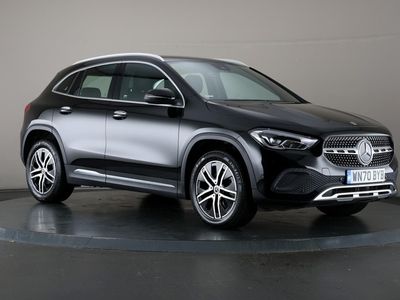 Mercedes GLA200