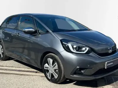Used Honda Jazz Hybrid 109 HP (80 kW) 2021 Metallic  shining grey Hatchback