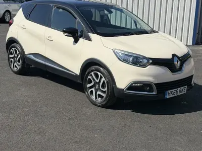Usado Renault Captur Dynamique 90 HP (66 kW) 2016 SUV