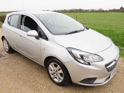 Used Vauxhall Corsa Design Edition 75 HP (55 kW) 2018 Silver Hatchback