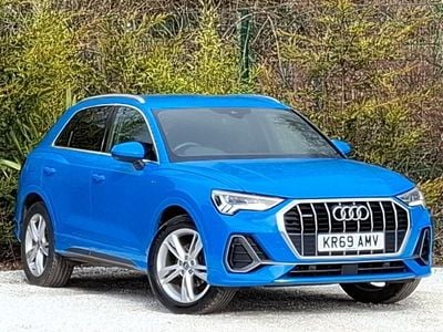 Usado Audi Q3 S-Line 150 HP (110 kW) 2019 Azul SUV