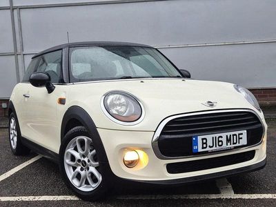 White Used 2016 Mini Cooper Hatch Hatchback | £7,495 (Good price)