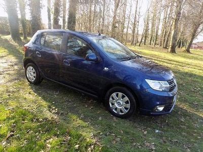 Usado Dacia Sandero Lauréate 90 HP (66 kW) 2017