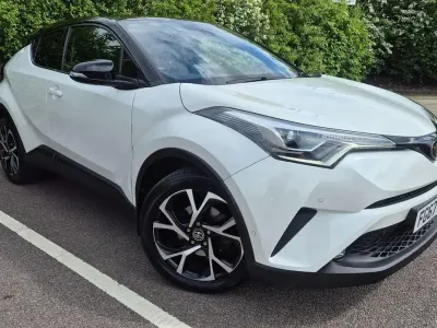 Used Toyota C-HR 116 HP (85 kW) 2017 White SUV