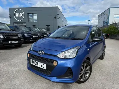 Used Hyundai i10 67 HP (49 kW) 2019 Blue Hatchback