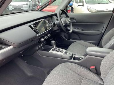 Used Honda Jazz Hybrid 109 HP (80 kW) 2023 Red Hatchback