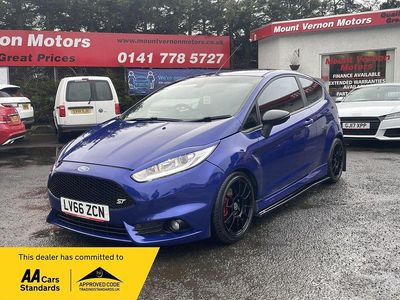 Usado Ford Fiesta ST 182 HP (133 kW) 2017 Azul Citadino