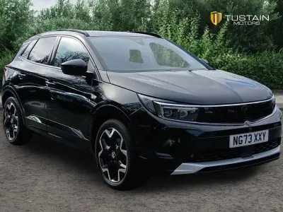 Używany Vauxhall Grandland X Ultimate 130 KM (95 kW) 2024 Czarny SUV