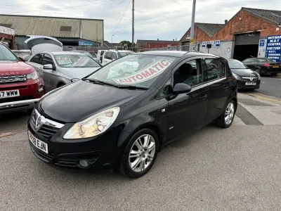 Used Vauxhall Corsa Design Edition 89 HP (65 kW) 2008 Black Hatchback