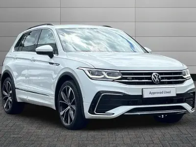 Used VW Tiguan R-line 150 HP (110 kW) 2023 Pure white SUV