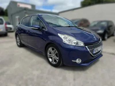 Used Peugeot 208 Allure 2013 Blue Hatchback