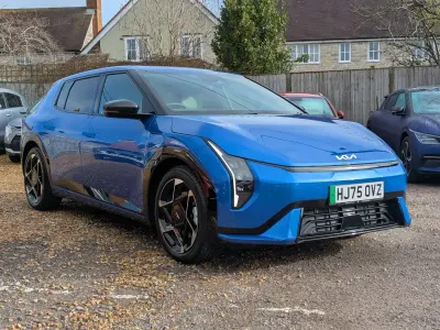 Occasion Kia EV4 GT-Line 150 kW (204 ch) 2026 Bleue Citadine