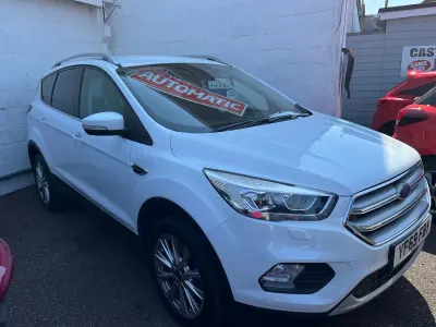 Used Ford Kuga Titanium 120 HP (88 kW) 2020 White SUV