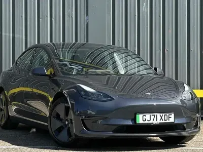 Used Tesla Model 3 Long Range AWD 11 kW (15 HP) 2021 Sedan