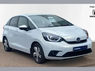 Used Honda Jazz Hybrid 109 HP (80 kW) 2021 White Hatchback