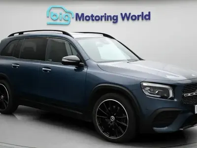 Begagnad Mercedes GLB220 AMG line 190 HK (139 kW) 2022 Blå SUV